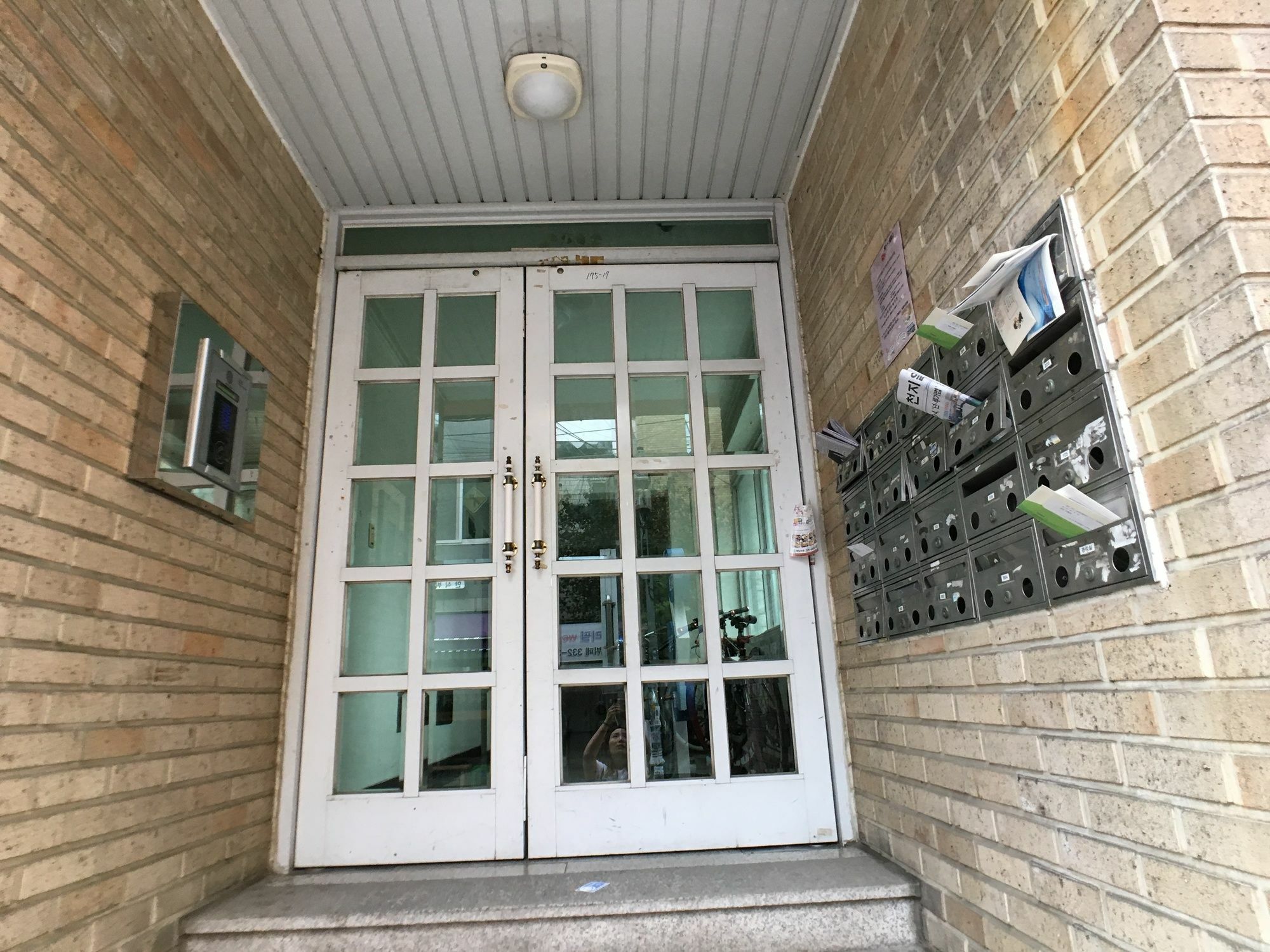 Sunny House Hongik Snt 1Mins Apartment Seoul Ngoại thất bức ảnh